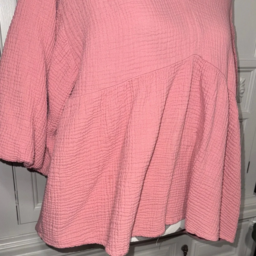 Cato Pink V-Neck Women's Gauzy Top Size Large - Picture 3 of 10
